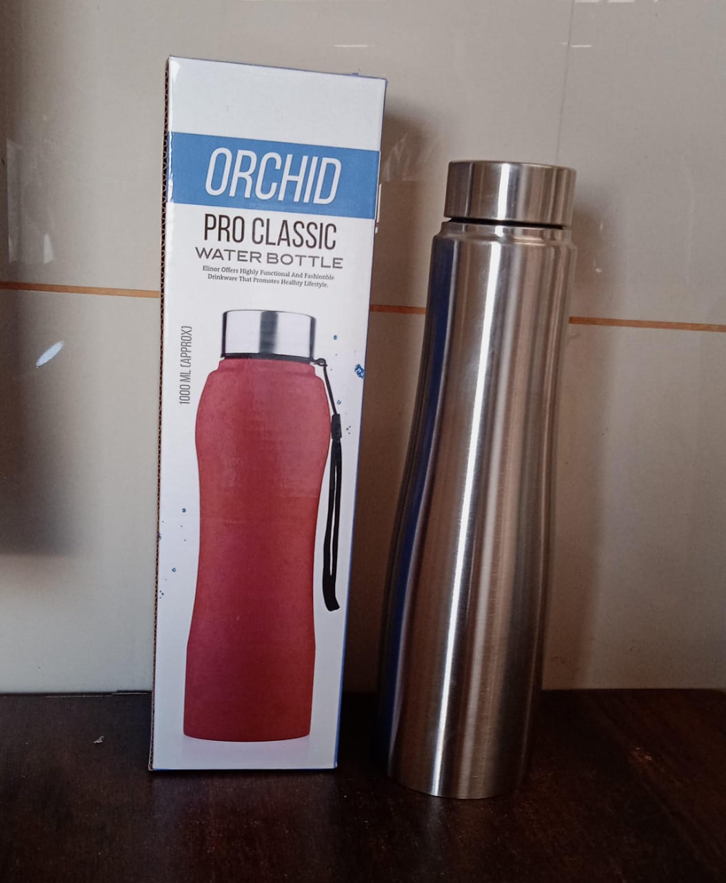 Stainless Steel Double Wall Vacuum-Insulated Drink Water Bottle (1000 ML) Stainless Steel Double Wall Vacuum-Insulated Drink Water Bottle (1000 ML)